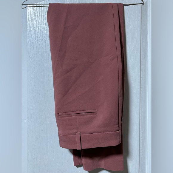 WINNERS Salmon Coloured Straight Cut Dress Pants /Slacks - Picture 2 of 3